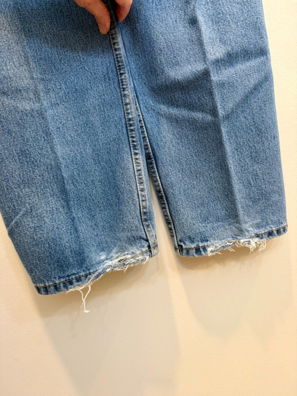 Levi’s 550 Relaxed Fit Jeans W33 L32 • Men’s Denim • Broken‑In • Pocket Patch - Picture 14 of 16